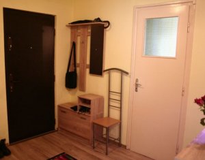 Appartement 3 chambres à vendre dans Cluj-napoca, zone Manastur