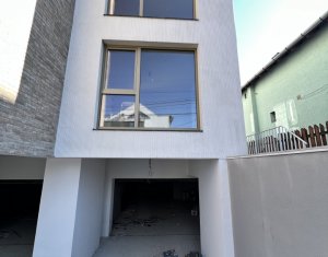 , 192m2 dans Cluj-napoca, zone Andrei Muresanu