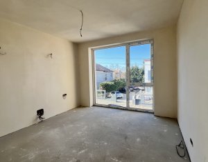 Maison 4 chambres à vendre dans Cluj-napoca, zone Andrei Muresanu