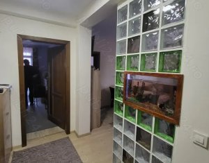 , 54m2 dans Floresti