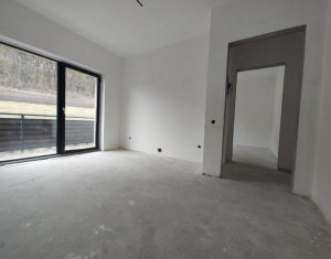 Maison 3 chambres à vendre dans Chinteni