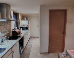 Casa cuplata cu doua unitati locative, Tauti, D+P+1+Pod, SU 255 mp, teren 400 mp