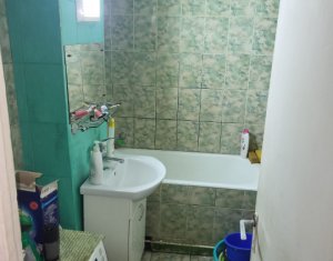 Appartement 3 chambres à vendre dans Cluj-napoca, zone Manastur