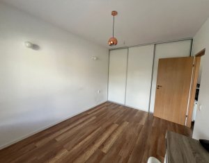 Appartement 3 chambres à louer dans Floresti