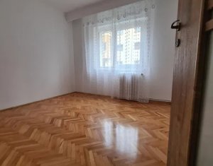 Appartement 3 chambres à louer dans Cluj-napoca, zone Marasti