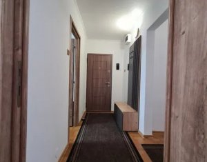 Appartement 3 chambres à louer dans Cluj-napoca, zone Marasti