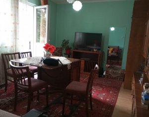 Appartement 3 chambres à vendre dans Cluj-napoca, zone Manastur