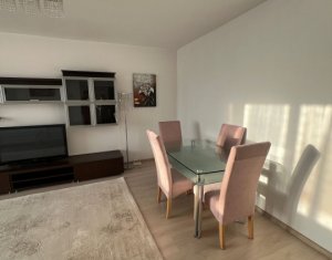 Appartement 4 chambres à louer dans Cluj-napoca, zone Marasti