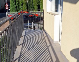 Inchiriere 2 camere cu parcare, finisat modern, zona Colina