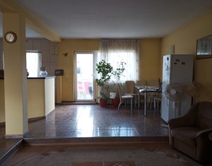 , 200m2 dans Floresti