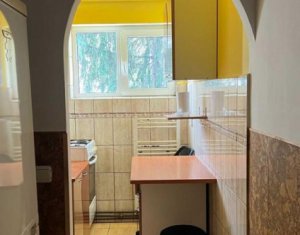 Appartement 3 chambres à vendre dans Cluj-napoca, zone Manastur