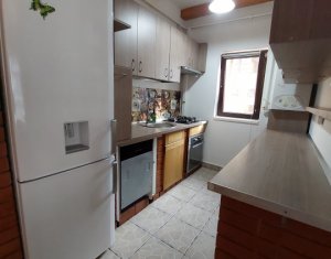 Appartement 3 chambres à vendre dans Floresti