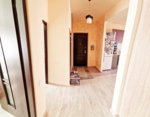 Appartement 3 chambres à vendre dans Floresti