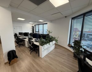 Bureau à louer dans Cluj-napoca, zone Europa