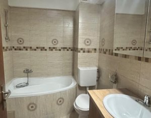 Appartement 3 chambres à vendre dans Baciu