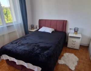 Appartement 3 chambres à louer dans Cluj-napoca, zone Centru