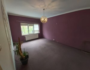 Bureau à louer, 65m2 dans Cluj-napoca, zone Centru