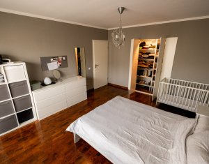 Lakás 2 szobák eladó on Floresti
