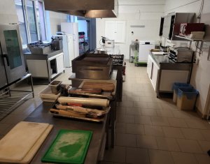 Espace Commercial à louer dans Floresti