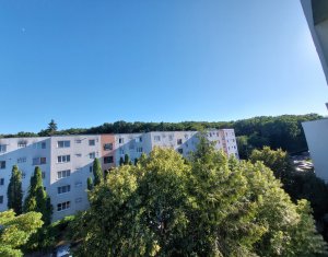 Appartement 3 chambres à vendre dans Cluj-napoca, zone Manastur