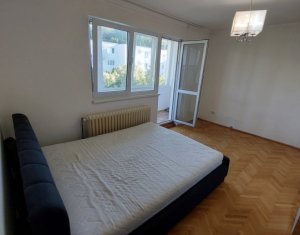 Appartement 3 chambres à vendre dans Cluj-napoca, zone Manastur