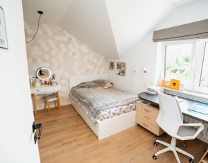 Maison 4 chambres à vendre dans Cluj-napoca, zone Europa