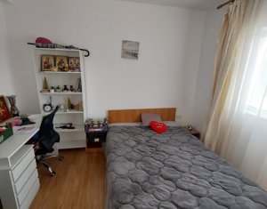 Appartement 3 chambres à vendre dans Cluj-napoca, zone Buna Ziua