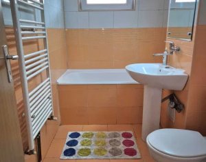 Appartement 3 chambres à louer dans Cluj-napoca, zone Grigorescu
