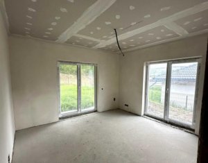 Maison 4 chambres à vendre dans Popesti, zone Centru