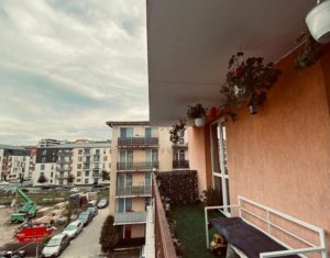 Appartement 3 chambres à vendre dans Floresti