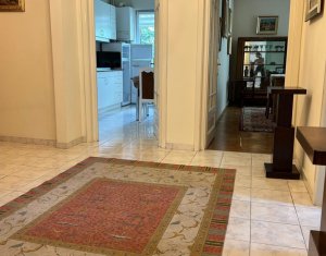 Appartement 3 chambres à vendre dans Cluj-napoca, zone Grigorescu