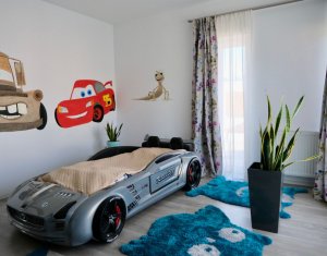 Maison 6 chambres à vendre dans Cluj-napoca, zone Borhanci