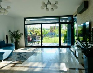 Maison 6 chambres à vendre dans Cluj-napoca, zone Borhanci