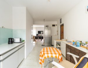 Appartement 3 chambres à vendre dans Cluj-napoca, zone Andrei Muresanu