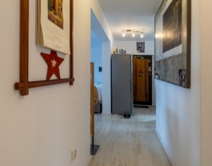 Appartement 3 chambres à vendre dans Cluj-napoca, zone Andrei Muresanu