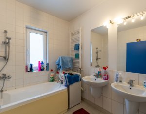 Appartement 3 chambres à vendre dans Cluj-napoca, zone Andrei Muresanu