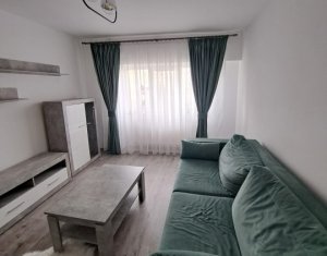 Appartement 3 chambres à louer dans Cluj-napoca, zone Manastur