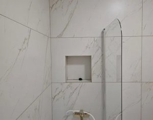 Appartement 3 chambres à louer dans Cluj-napoca, zone Marasti