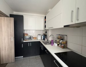 Appartement 3 chambres à vendre dans Baciu