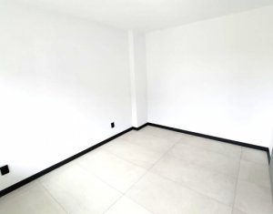 Appartement 2 chambres à vendre dans Floresti