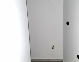 Appartement 3 chambres à vendre dans Floresti