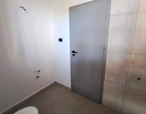 Appartement 3 chambres à vendre dans Floresti