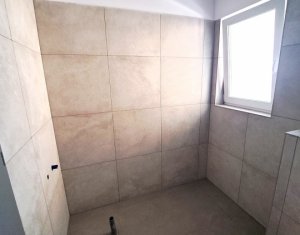 Appartement 3 chambres à vendre dans Floresti
