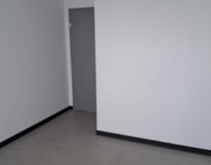 Appartement 3 chambres à vendre dans Floresti