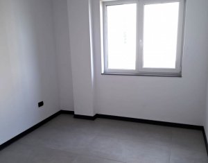 Appartement 3 chambres à vendre dans Floresti