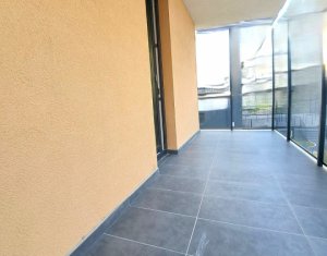 Appartement 3 chambres à vendre dans Floresti