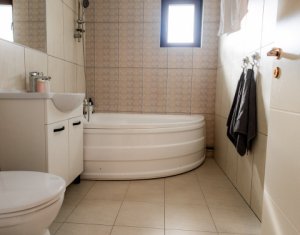 Appartement 2 chambres à vendre dans Floresti