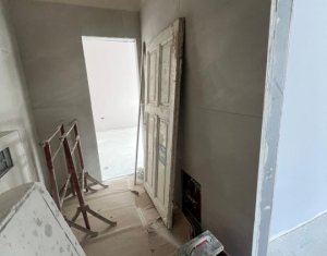 Espace Commercial à louer dans Cluj-napoca, zone Centru