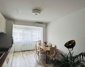 Appartement 3 chambres à vendre dans Floresti