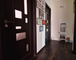 Maison 5 chambres à vendre dans Cluj-napoca, zone Manastur